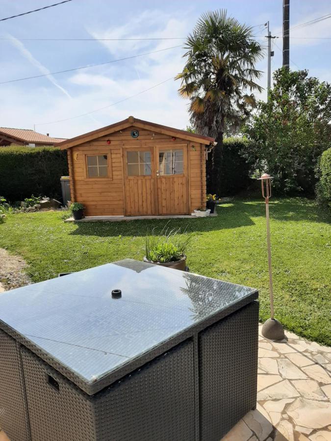 Les Tremieres Villa Le Thou Exterior photo